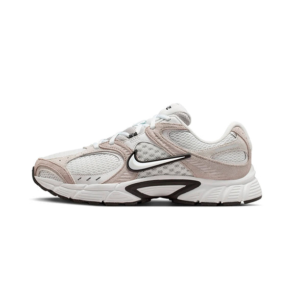 TENIS MASCULINO NIKE NIKE V5 RNR SUEDE